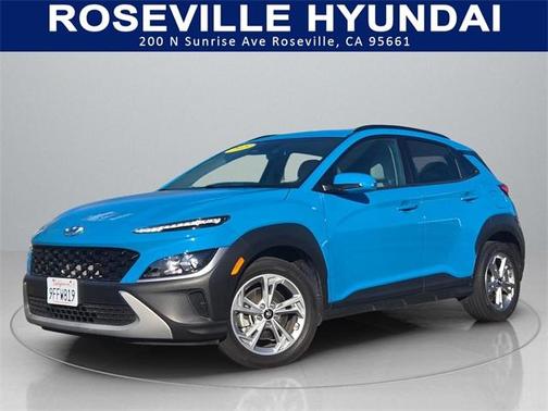 2023 Hyundai KONA SEL
