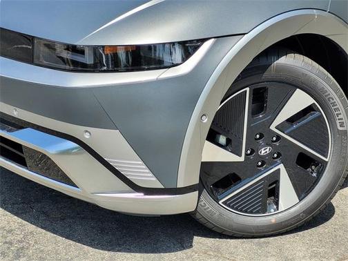 2025 Hyundai IONIQ 5 Limited
