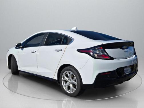2017 Chevrolet Volt Premier