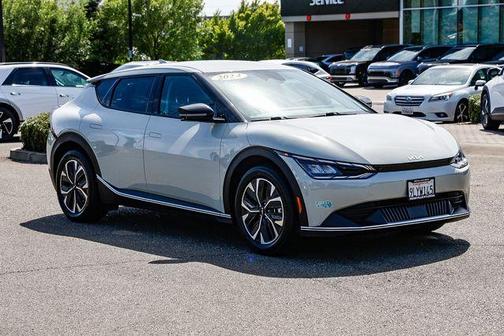 Glacier 2024 Kia EV6 Light