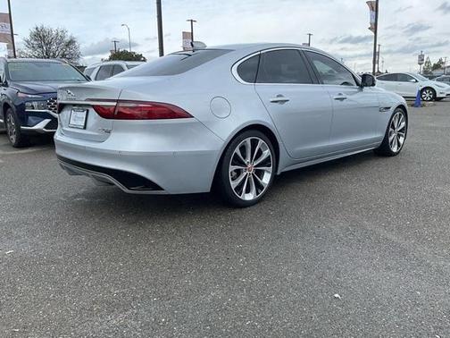 2021 Jaguar XF P300 R-Dynamic SE