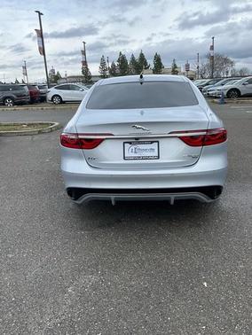 2021 Jaguar XF P300 R-Dynamic SE