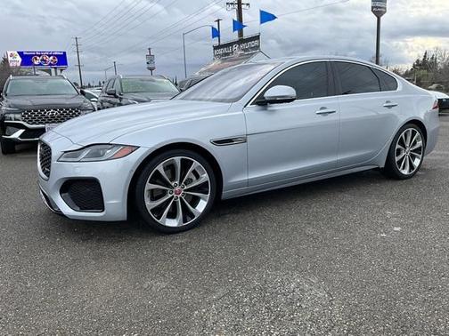2021 Jaguar XF P300 R-Dynamic SE