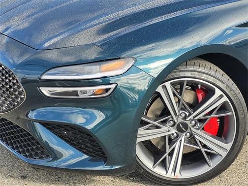 2024 Genesis G70 3.3T Sport Advanced