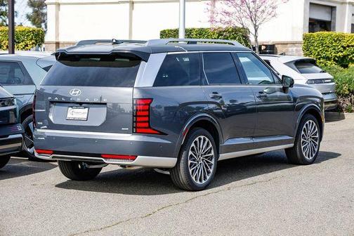 Gray Pearl 2026 Hyundai Palisade Hybrid Calligraphy