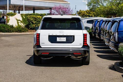 Pearl 2026 Hyundai Palisade Hybrid Limited