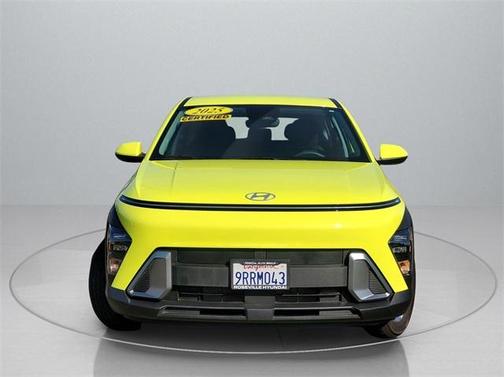 2025 Hyundai KONA SE