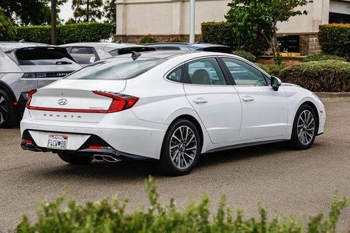 Quartz White 2020 Hyundai SONATA Limited