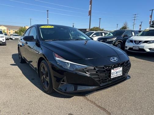 2023 Hyundai ELANTRA HEV Blue