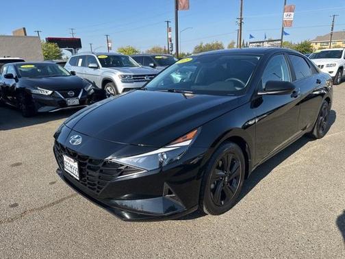 2023 Hyundai ELANTRA HEV Blue