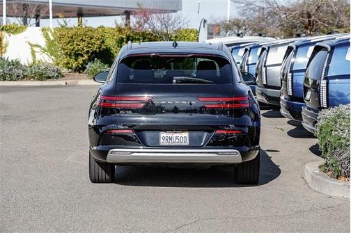 2025 Genesis Electrified GV70 Advanced