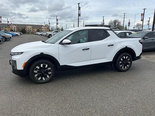 2025 Hyundai SANTA CRUZ SE