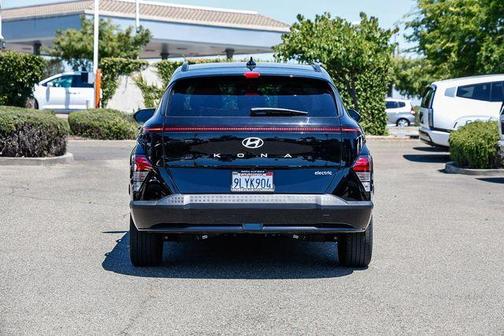 Abyss Black Pearl 2024 Hyundai KONA EV SEL