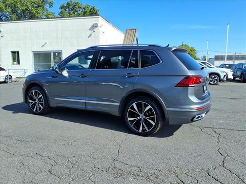 2023 Volkswagen Tiguan 2.0T SEL R-Line