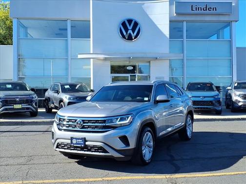 2022 Volkswagen Atlas Cross Sport 3.6 V6 SE w/ Technology