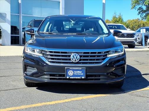 2022 Volkswagen Passat 2.0T SE