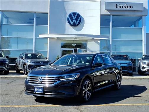 2022 Volkswagen Passat 2.0T SE