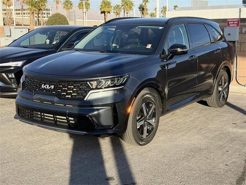 2022 Kia Sorento S