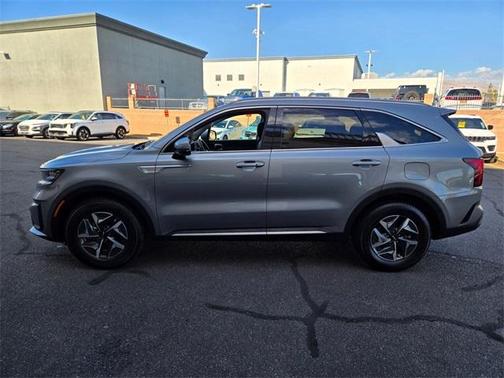 2022 Kia Sorento Hybrid S