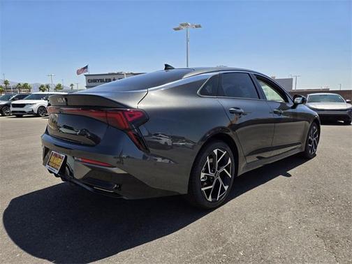 2025 Kia K5 EX