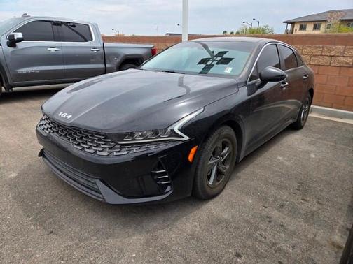 2022 Kia K5 LX