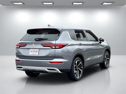 2022 Mitsubishi Outlander Black Edition
