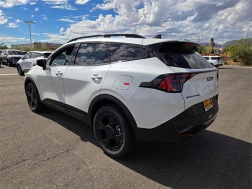 2026 Kia Sportage Hybrid X-Line