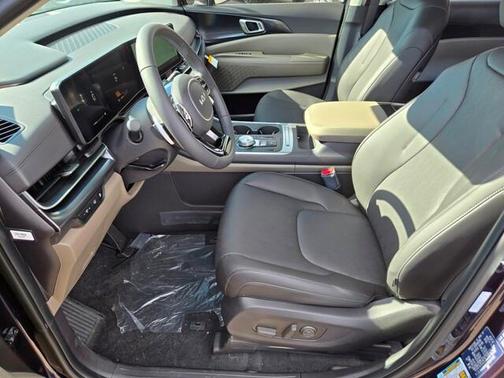 2025 Kia Carnival Hybrid LXS