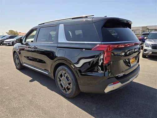 2026 Kia Carnival SX