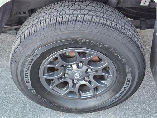 2017 Toyota Tacoma SR5