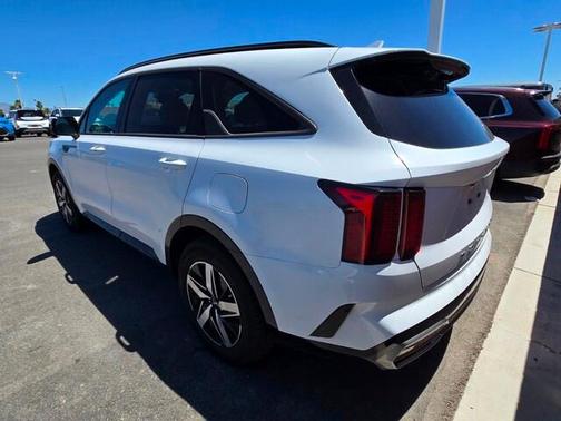 2022 Kia Sorento S