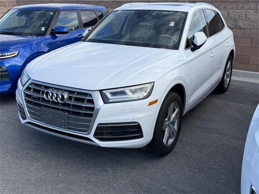 2018 Audi Q5 2.0T Premium Plus