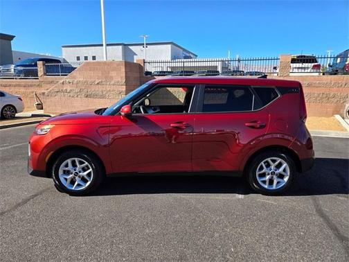 2022 Kia Soul LX