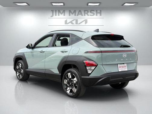 Green 2024 Hyundai KONA SEL