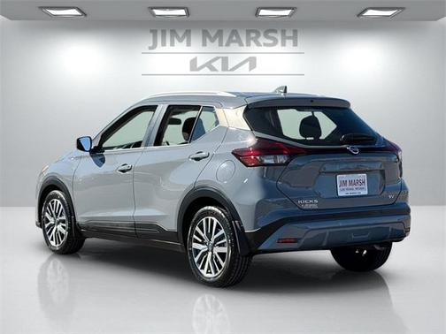 2021 Nissan Kicks SV