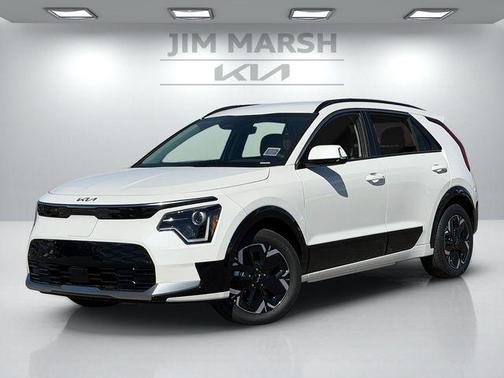 Snow White Pearl 2026 Kia Niro EV Wind