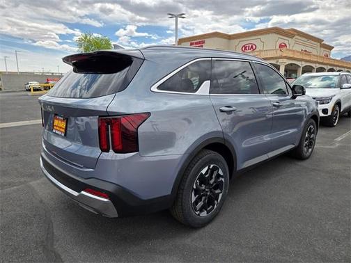2025 Kia Sorento S