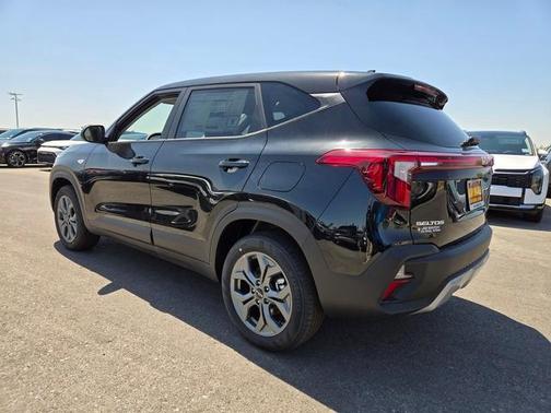 2025 Kia Seltos LX
