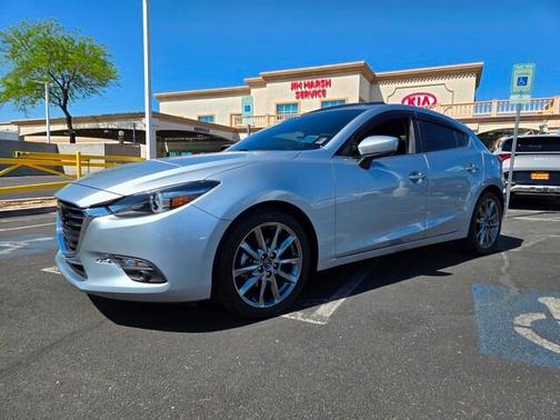 2018 Mazda Mazda3 Grand Touring