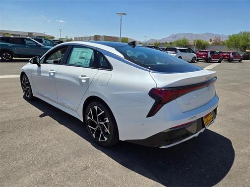 2026 Kia K5 EX