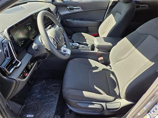 2025 Kia Sportage Hybrid LX
