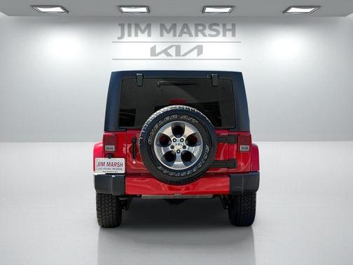 Firecracker Red Clearcoat 2018 Jeep Wrangler JK Unlimited Sahara