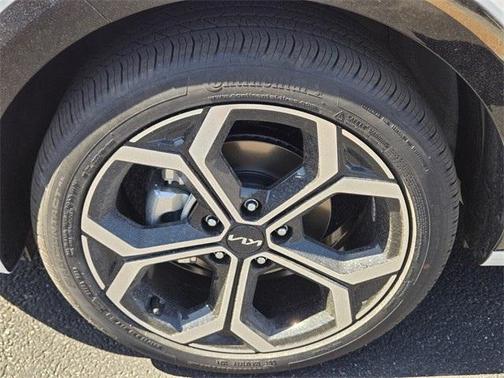 2025 Kia Niro EX Touring