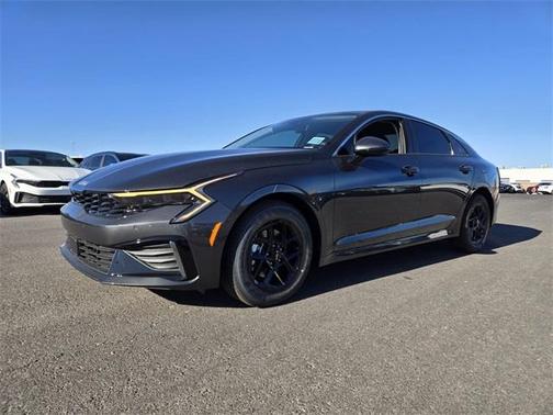 2026 Kia K5 LXS
