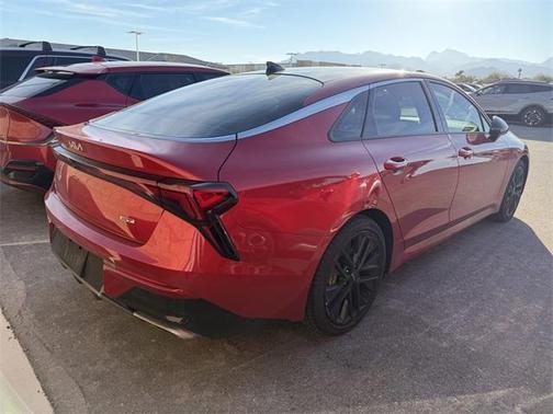2025 Kia K5 GT