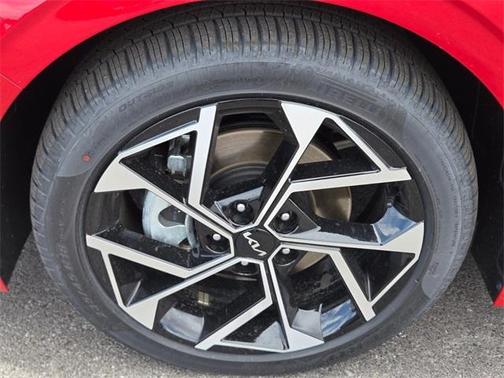 2025 Kia K5 EX
