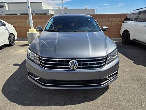 2019 Volkswagen Passat 2.0T Wolfsburg