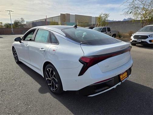 2025 Kia K5 EX