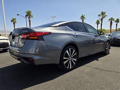 2021 Nissan Altima 2.5 Platinum
