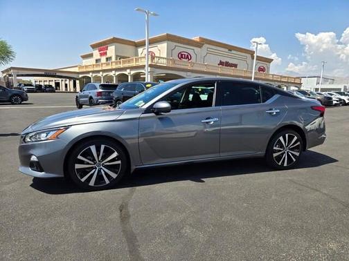 2021 Nissan Altima 2.5 Platinum